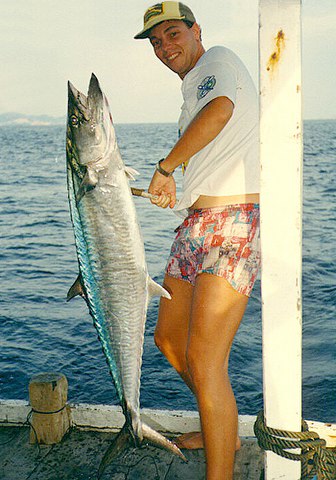 ../tools/UploadPhoto/uploads/Narrow-barred-spanish-mackerel-4.jpg