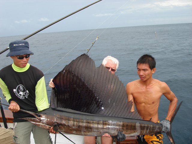 ../tools/UploadPhoto/uploads/Phuket-Sailfish5.jpg